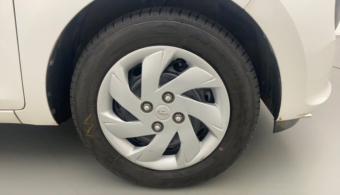 2018 Hyundai NEW SANTRO SPORTZ AMT, Petrol, Automatic, 24,127 km, Right Front Wheel