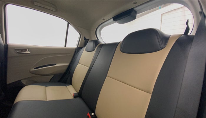 2018 Hyundai NEW SANTRO SPORTZ AMT, Petrol, Automatic, 24,127 km, Right Side Rear Door Cabin