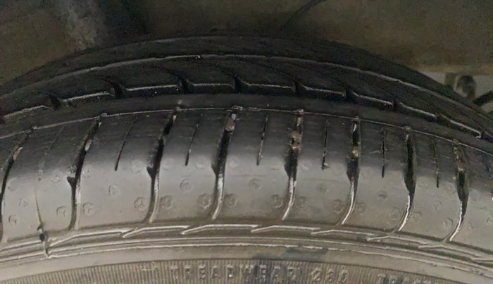 2018 Hyundai NEW SANTRO SPORTZ AMT, Petrol, Automatic, 24,127 km, Left Front Tyre Tread