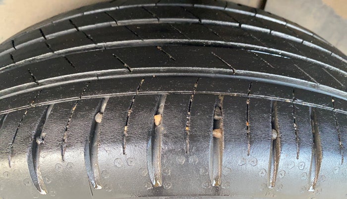 2021 MG HECTOR SHARP 1.5 DCT PETROL, Petrol, Automatic, 95,379 km, Left Rear Tyre Tread