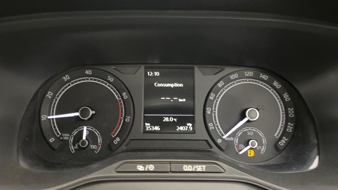 2022 Skoda KUSHAQ STYLE 1.0L TSI MT, Petrol, Manual, 35,345 km, Odometer Image