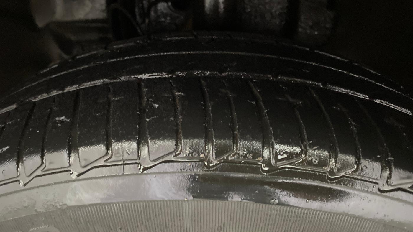 2020 Tata TIGOR XZ PLUS PETROL, Petrol, Manual, 43,091 km, Left Front Tyre Tread