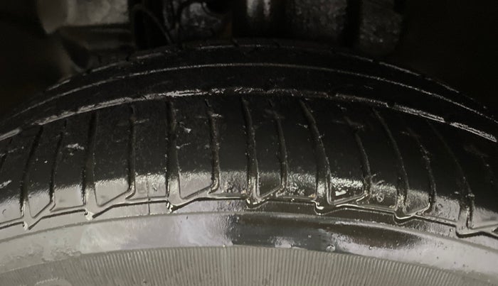 2020 Tata TIGOR XZ PLUS PETROL, Petrol, Manual, 43,091 km, Left Front Tyre Tread