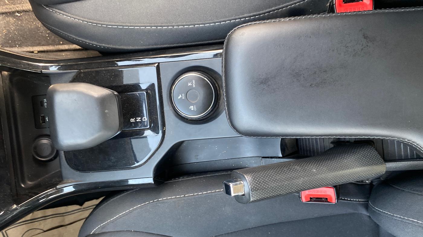2024 Tata NEXON CREATIVE+ AMT 1.2 PETROL, Petrol, Automatic, 26,387 km, Gear Lever