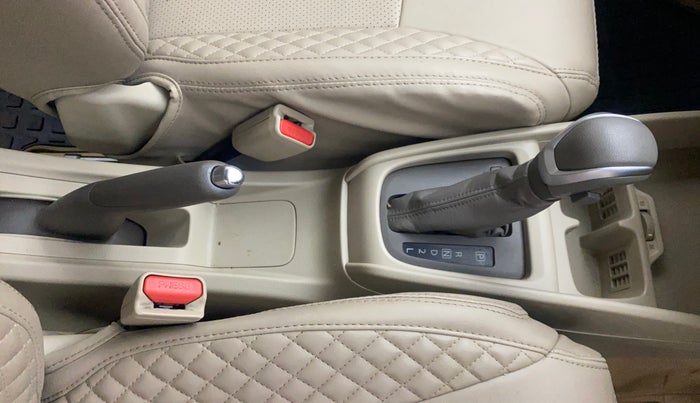 2021 Maruti Ertiga VXI AT SHVS, Petrol, Automatic, 52,323 km, Gear Lever