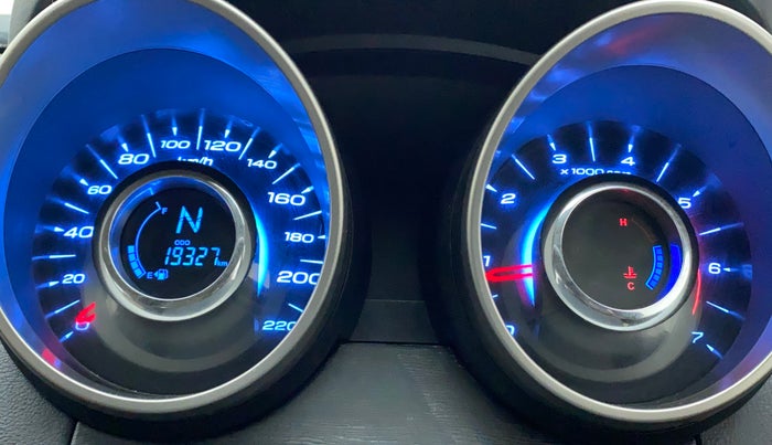 2019 Mahindra XUV500 W11(O), Diesel, Manual, 19,327 km, Odometer Image