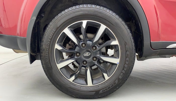 2019 Mahindra XUV500 W11(O), Diesel, Manual, 19,327 km, Right Rear Wheel