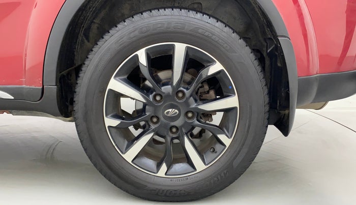 2019 Mahindra XUV500 W11(O), Diesel, Manual, 19,327 km, Left Rear Wheel