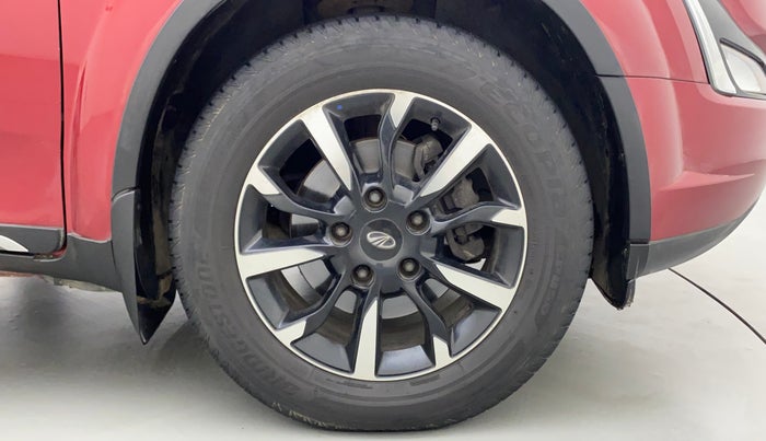 2019 Mahindra XUV500 W11(O), Diesel, Manual, 19,327 km, Right Front Wheel