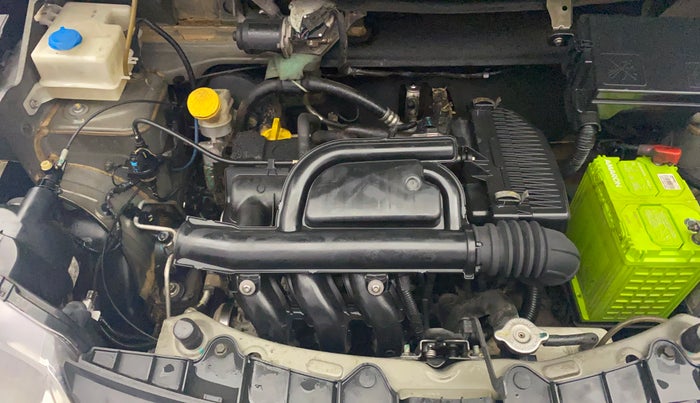 2017 Renault Kwid RXT 1.0, Petrol, Manual, 78,833 km, Engine View - Right