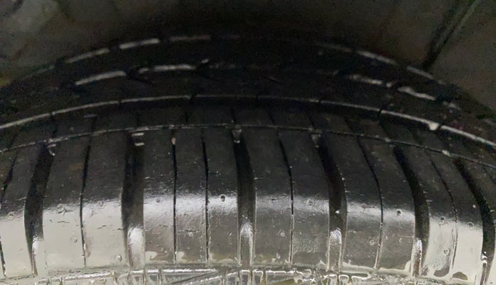 2014 Hyundai i20 SPORTZ 1.2, Petrol, Manual, 34,172 km, Right Rear Tyre Tread