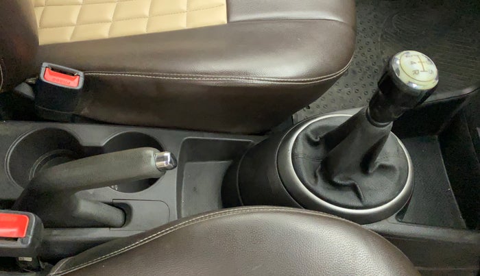 2014 Hyundai i20 SPORTZ 1.2, Petrol, Manual, 34,172 km, Gear Lever