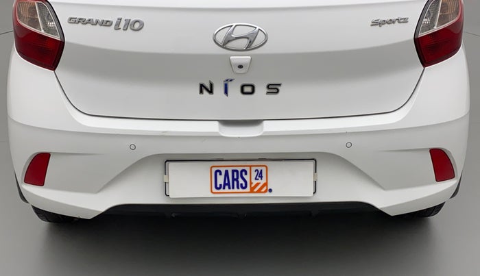 2021 Hyundai GRAND I10 NIOS SPORTZ 1.2 KAPPA VTVT, Petrol, Manual, 39,064 km, Rear bumper - Minor scratches