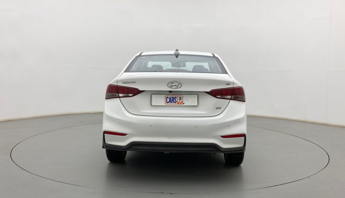 2018 Hyundai Verna 1.6 VTVT SX O, Petrol, Manual, 37,629 km, Back/Rear