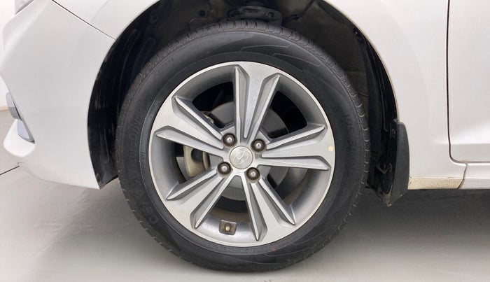 2018 Hyundai Verna 1.6 VTVT SX O, Petrol, Manual, 37,629 km, Left Front Wheel