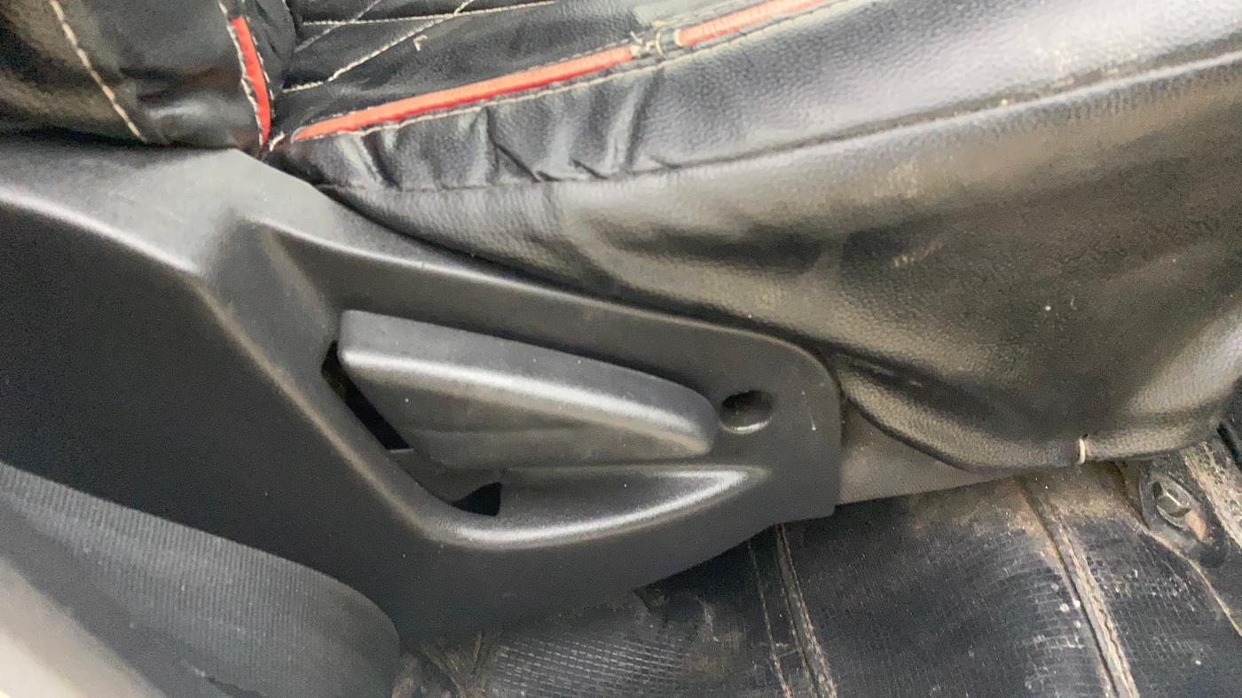 2018 Datsun Go T, Petrol, Manual, 15,519 km, Driver Side Adjustment Panel