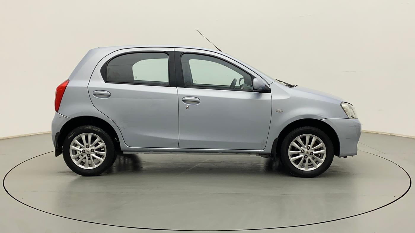 2012 Toyota Etios Liva V, Petrol, Manual, 37,605 km, Right Side View