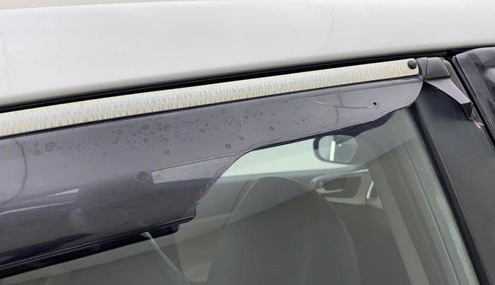 2016 Hyundai Elite i20 SPORTZ 1.2, Petrol, Manual, 72,410 km, Right rear door - Door visor damaged
