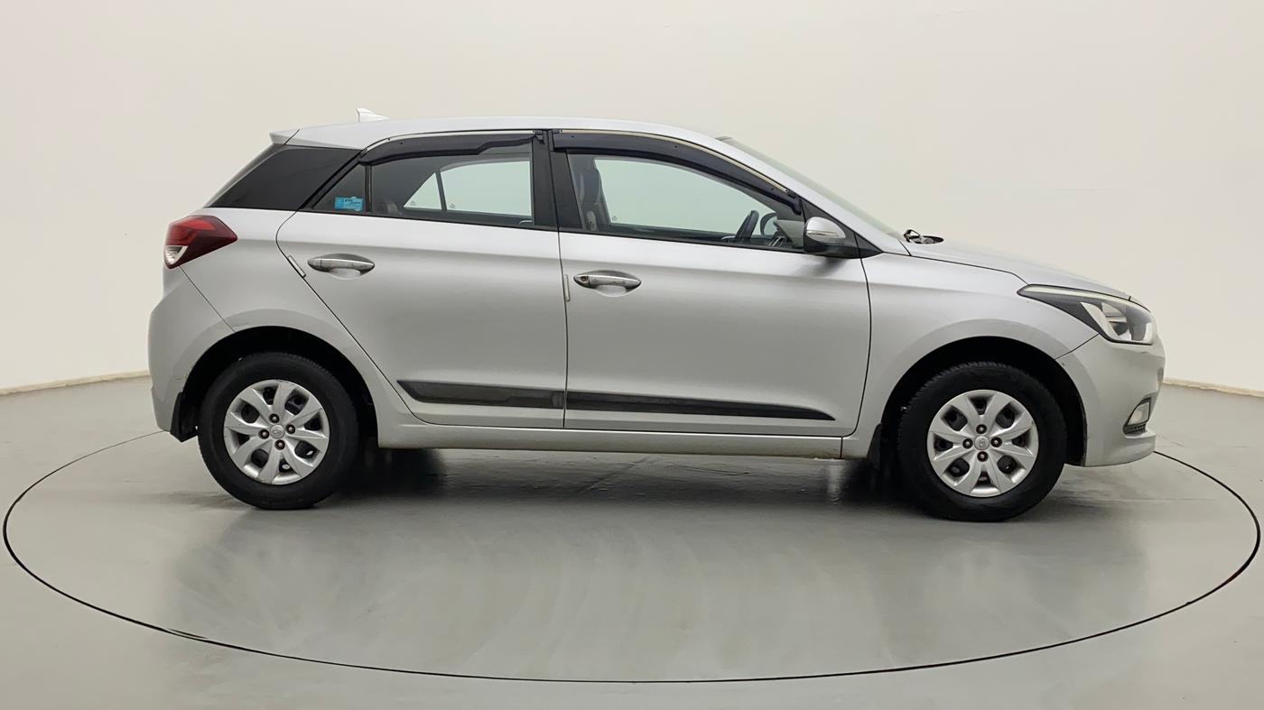 2016 Hyundai Elite i20 SPORTZ 1.2, Petrol, Manual, 72,410 km, Right Side View