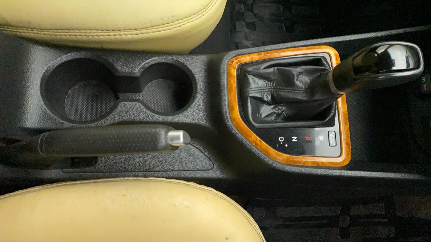 2017 Hyundai Creta SX PLUS AT 1.6 PETROL, Petrol, Automatic, 60,616 km, Gear Lever