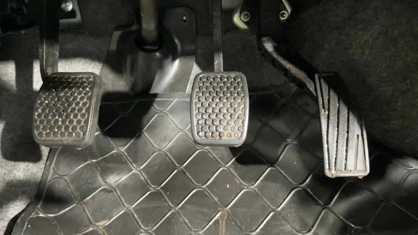 2018 Maruti Alto K10 VXI, Petrol, Manual, 3,075 km, Pedals