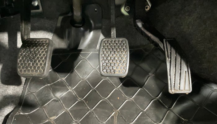 2018 Maruti Alto K10 VXI, Petrol, Manual, 3,075 km, Pedals