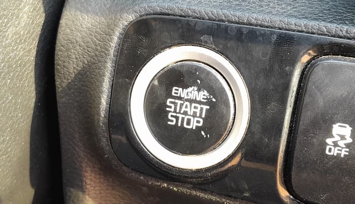 2023 KIA SONET HTK PLUS 1.0 IMT, Petrol, Manual, 64,195 km, Keyless Start/ Stop Button