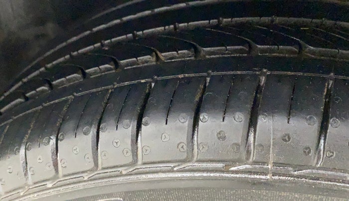 2018 Volkswagen Polo GT TSI 1.2 PETROL AT, Petrol, Automatic, 48,552 km, Left Rear Tyre Tread