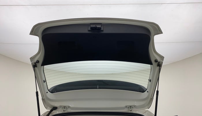 2018 Volkswagen Polo GT TSI 1.2 PETROL AT, Petrol, Automatic, 48,552 km, Boot Door Open