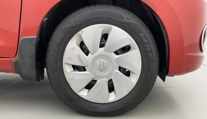 2016 Maruti Celerio VXI CNG D, CNG, Manual, 19,190 km, Right Front Wheel