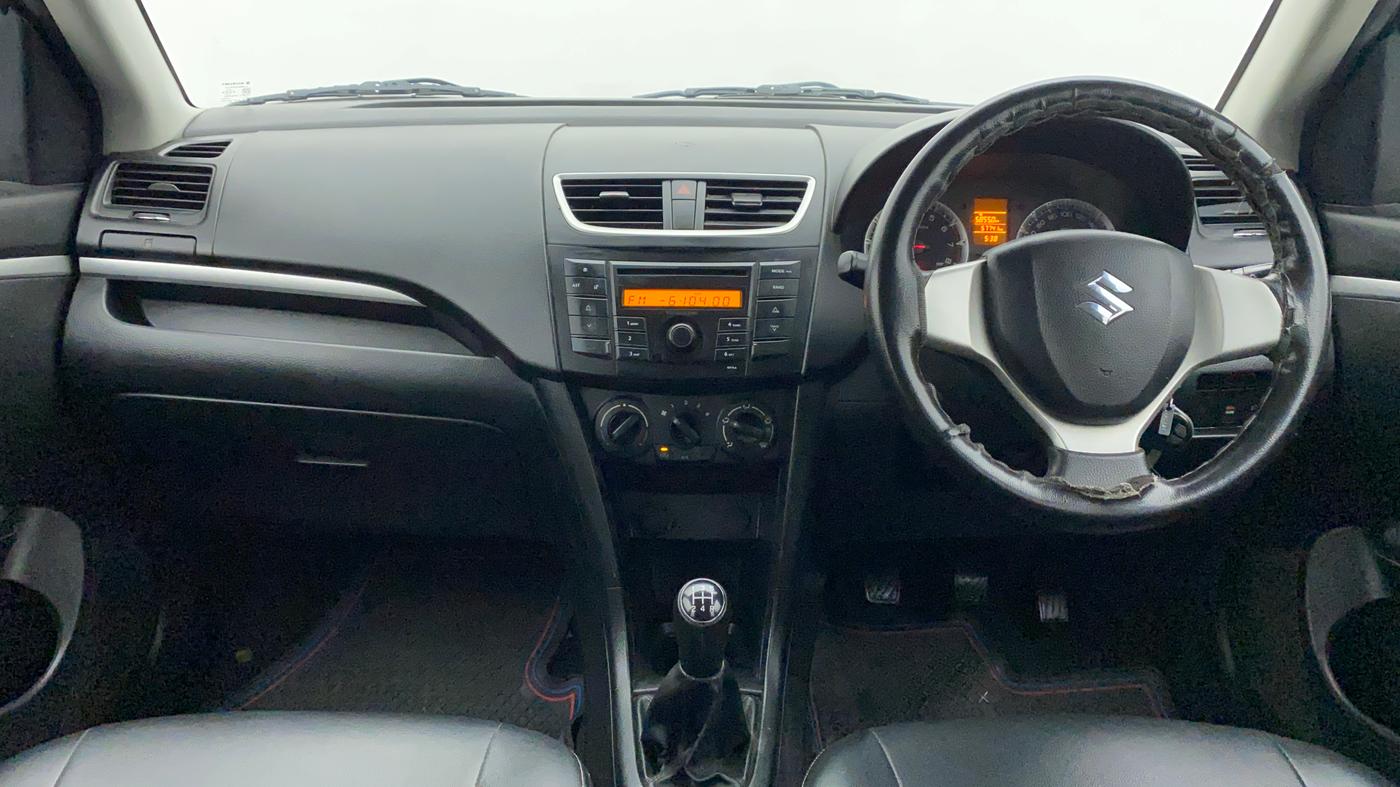 2012 Maruti Swift VXI, Petrol, Manual, 57,806 km, Dashboard