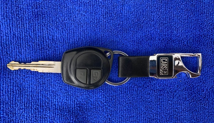 2012 Maruti Swift VXI, Petrol, Manual, 57,806 km, Key Close Up