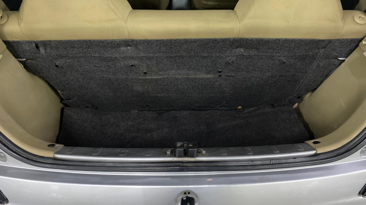 2013 Honda Brio V MT, Petrol, Manual, 93,404 km, Boot Inside