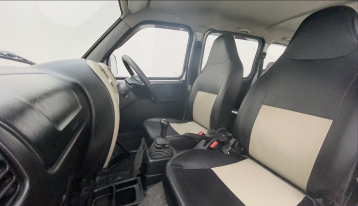 2022 Maruti Eeco 7 STR STD(O), Petrol, Manual, 27,846 km, Right Side Front Door Cabin