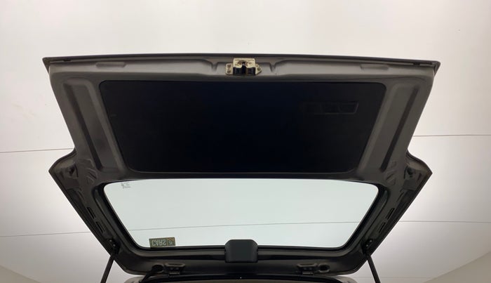 2022 Maruti Eeco 7 STR STD(O), Petrol, Manual, 27,846 km, Boot Door Open