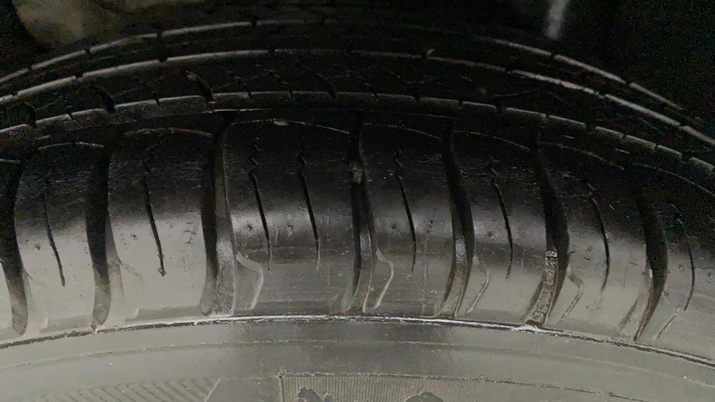 2015 Honda CRV 2.4L 2WD AT, Petrol, Automatic, 57,092 km, Left Rear Tyre Tread