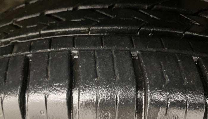 2020 Maruti Celerio ZXI (O), Petrol, Manual, 24,202 km, Right Front Tyre Tread