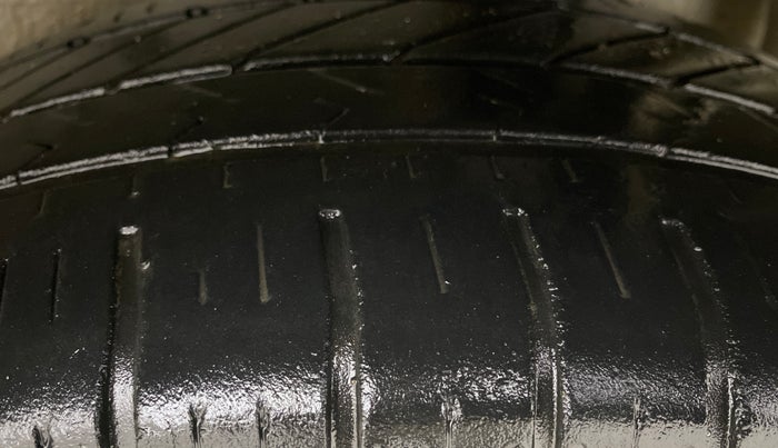 2020 Maruti Celerio ZXI (O), Petrol, Manual, 24,202 km, Left Rear Tyre Tread