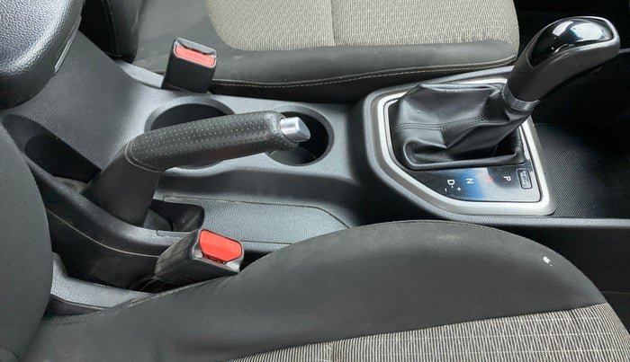 2016 Hyundai Creta 1.6 CRDI SX PLUS AUTO, Diesel, Automatic, 69,111 km, Gear Lever