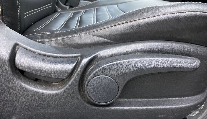 2019 Hyundai Creta SX 1.6 PETROL, Petrol, Manual, 63,334 km, Driver Side Adjustment Panel