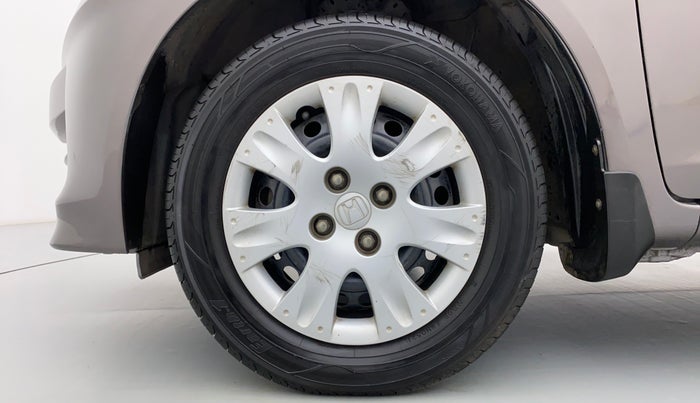 2014 Honda Amaze 1.2 SMT I VTEC, Petrol, Manual, 31,167 km, Left Front Wheel
