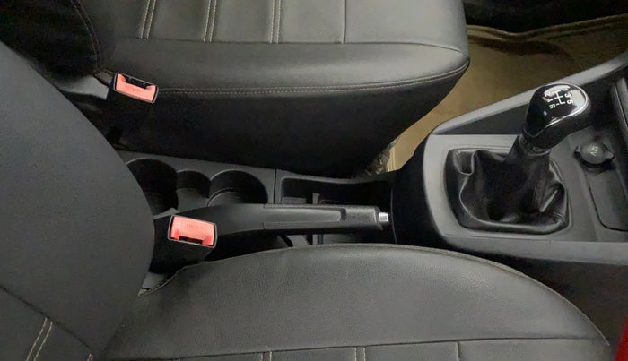 2018 Ford New Figo TREND 1.2 PETROL, Petrol, Manual, 46,071 km, Gear Lever