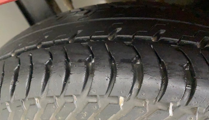 2012 Maruti Alto K10 LXI P, Petrol, Manual, 39,260 km, Left Rear Tyre Tread