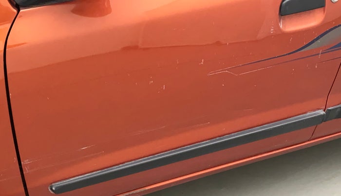 2012 Maruti Alto K10 LXI P, Petrol, Manual, 39,260 km, Front passenger door - Slightly dented