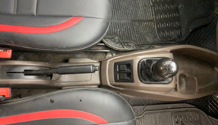 2013 Maruti Alto 800 LXI, Petrol, Manual, 60,385 km, Gear Lever