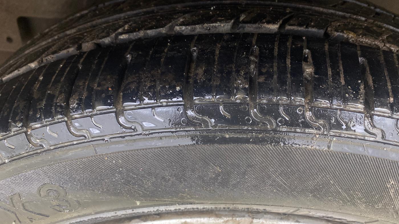 2015 Honda City 1.5L I-VTEC VX CVT, Petrol, Automatic, 42,579 km, Left Rear Tyre Tread
