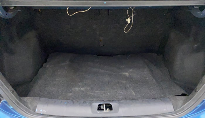 2012 Maruti Swift Dzire LXI, Petrol, Manual, 66,700 km, Boot Inside