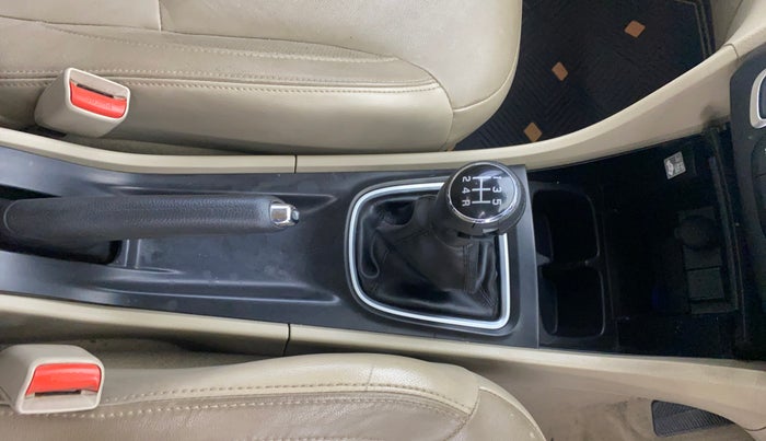 2017 Maruti Ciaz ALPHA 1.4 PETROL, Petrol, Manual, 53,411 km, Gear Lever