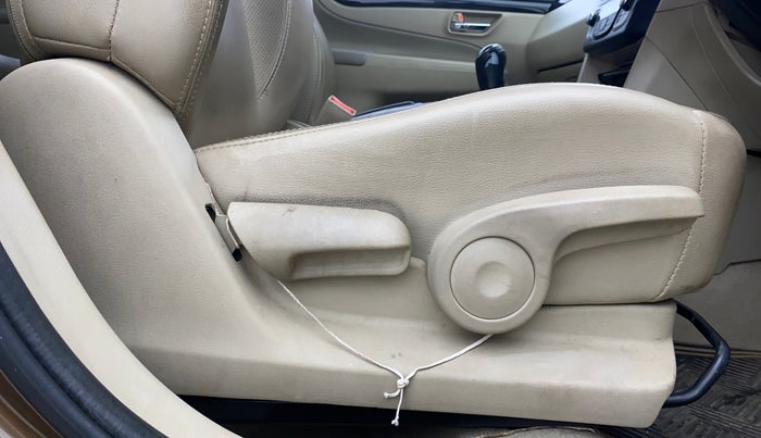 2017 Maruti Ciaz ALPHA 1.4 PETROL, Petrol, Manual, 53,411 km, Driver Side Adjustment Panel