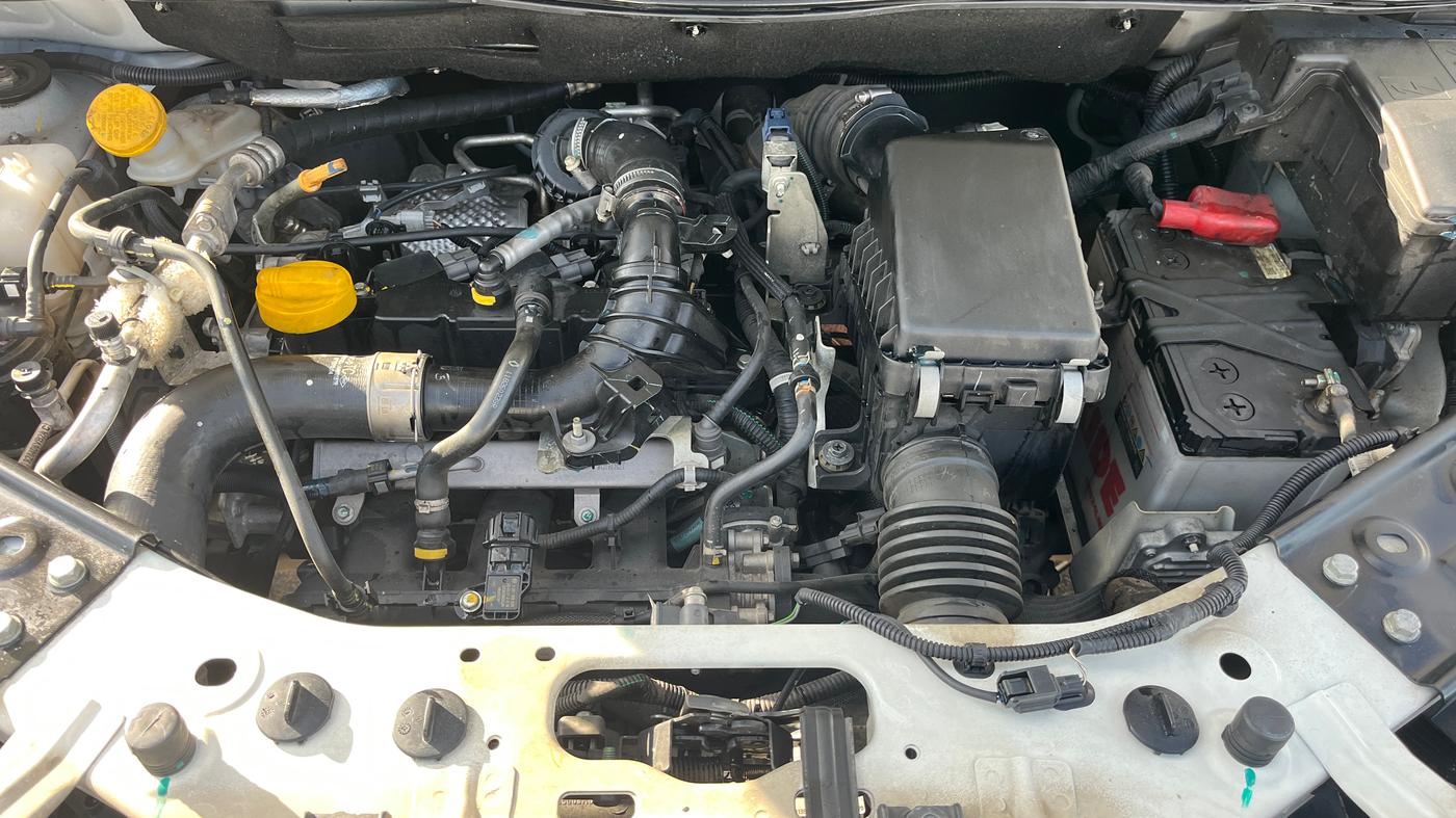 2022 Nissan MAGNITE XV PREMIUM TURBO (O) CVT DUAL TONE, Petrol, Automatic, 28,245 km, Engine View